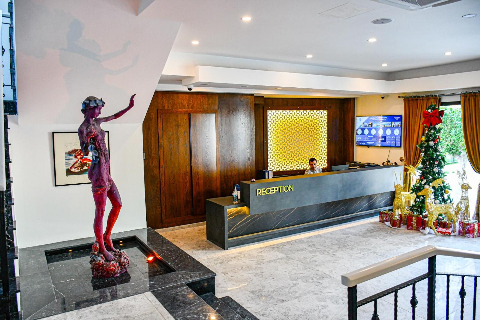 Dorana Hotel Kyrenia  Exteriér fotografie